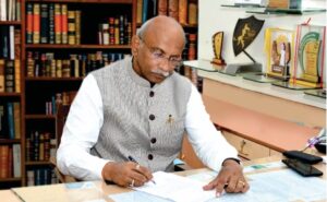 Hon'ble Adv. Nitin B. Thakare, Sarchitinis, MVP Samaj, Nashik.